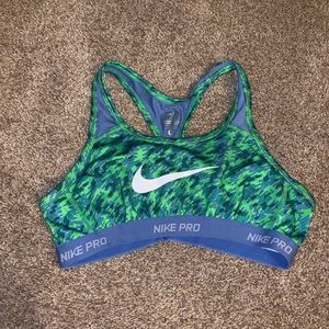 Girls Nike Sports Bra
